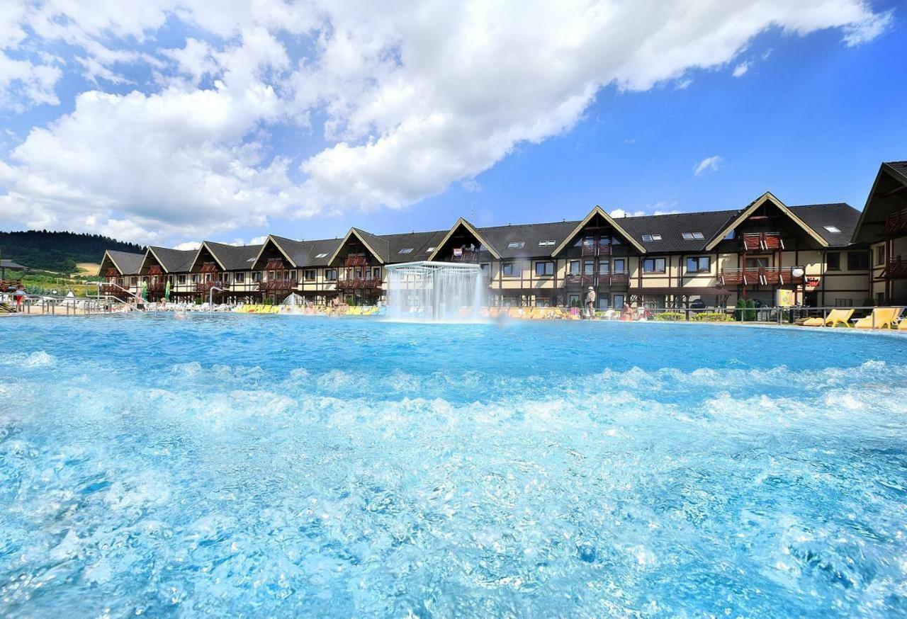 Apartman Nellinka Besenova Bagian luar foto
